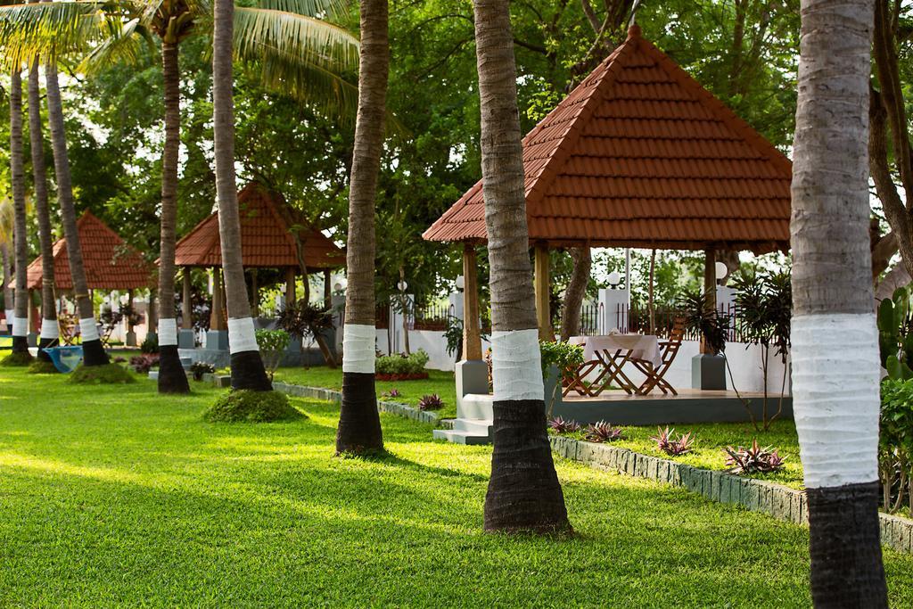 Great Trails Riverview Thanjavur By Grt Hotels Екстер'єр фото